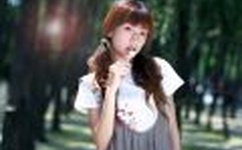 BL跪趴灌满大臀缝